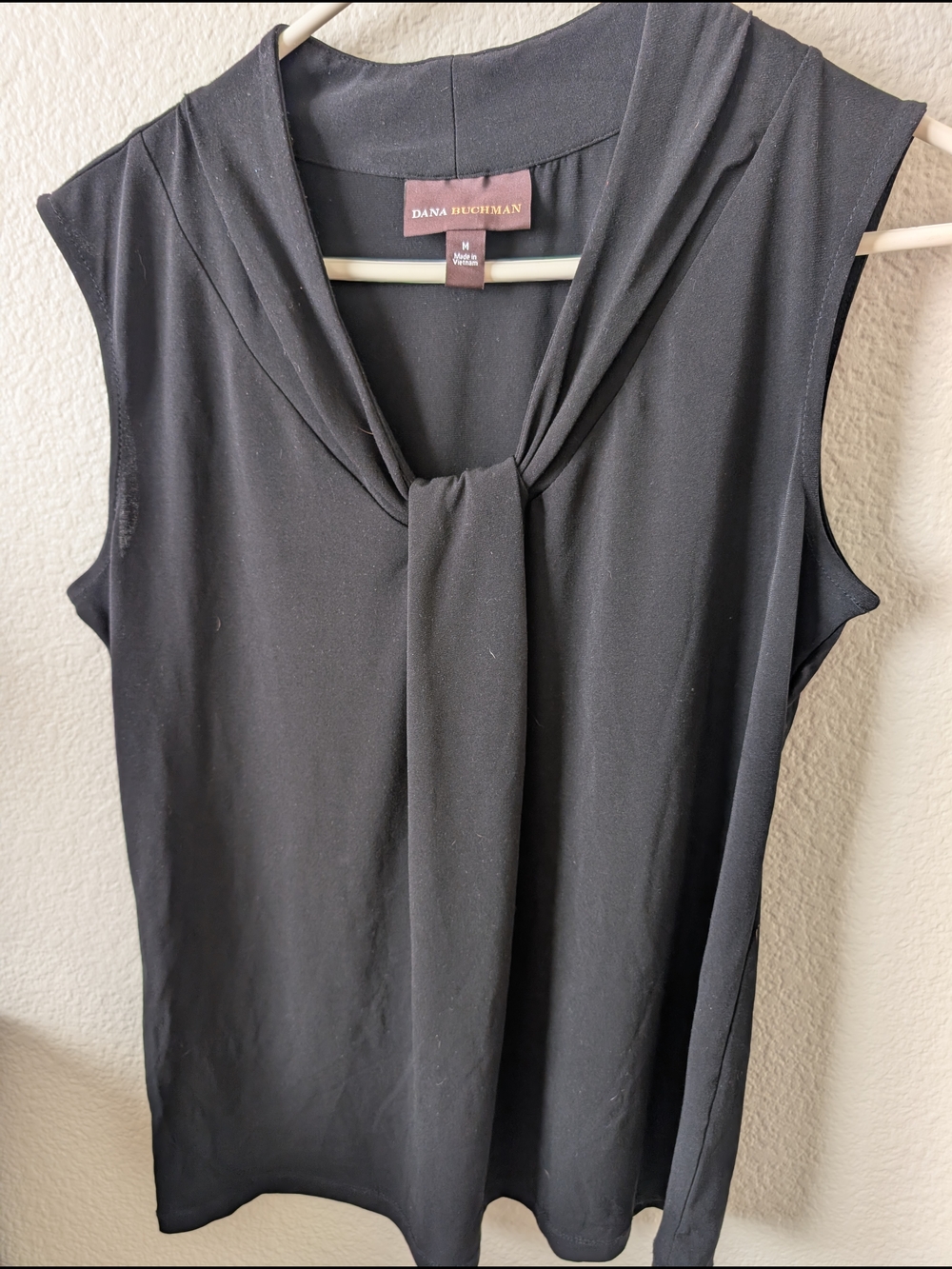 Dana Buchman Black Sleeveless Tie-Neck Camisole